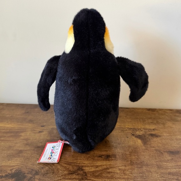 Douglas Cuddle Toys “Waddles” Emperor Penguin Plush Vintage with Tags - Picture 4 of 11